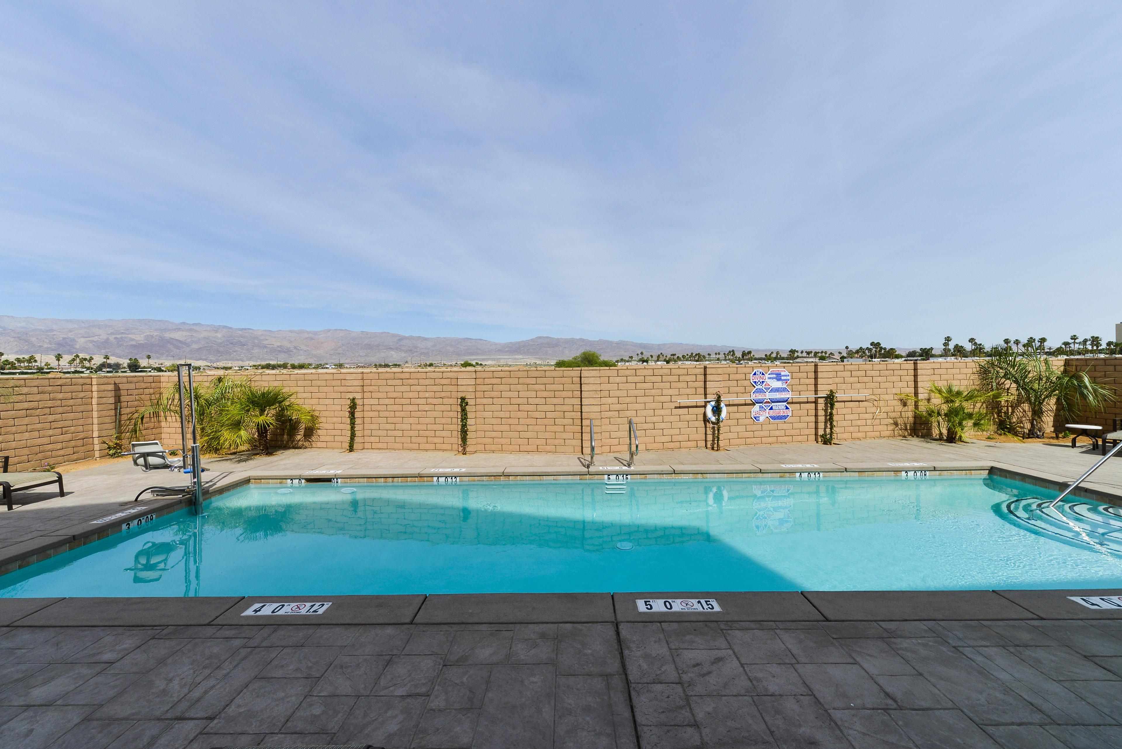 Holiday Inn Express & Suites Indio - Coachella Valley By Ihg Екстер'єр фото