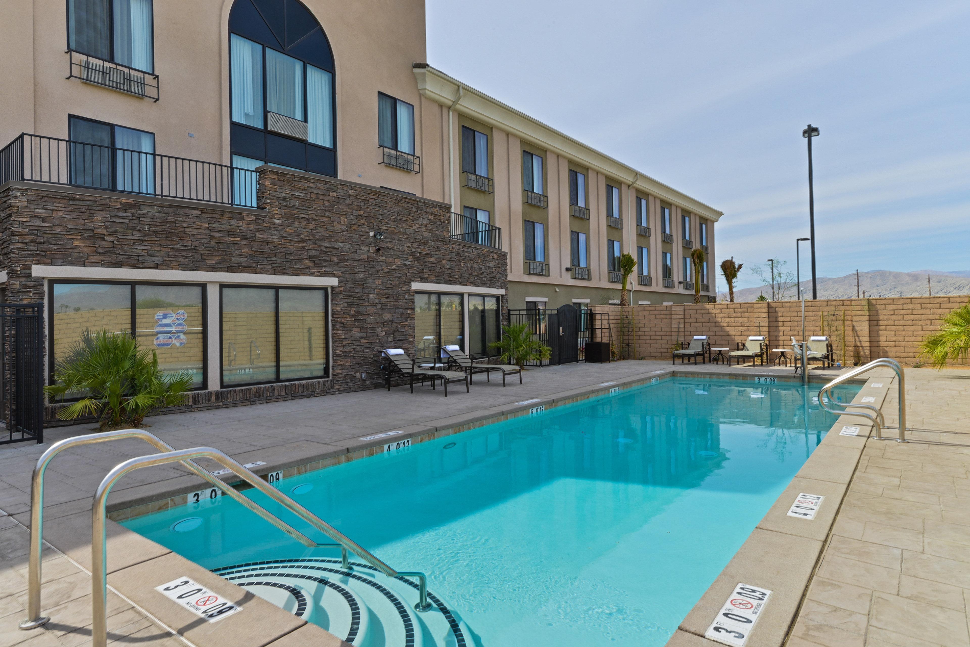 Holiday Inn Express & Suites Indio - Coachella Valley By Ihg Екстер'єр фото