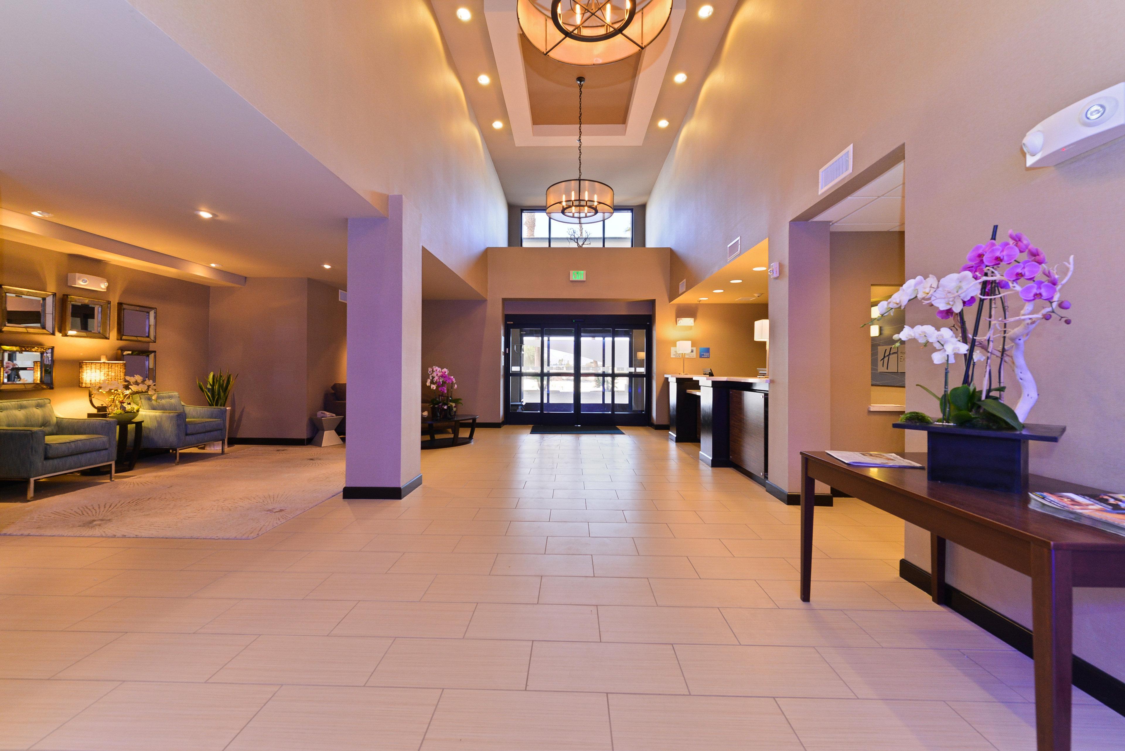 Holiday Inn Express & Suites Indio - Coachella Valley By Ihg Екстер'єр фото